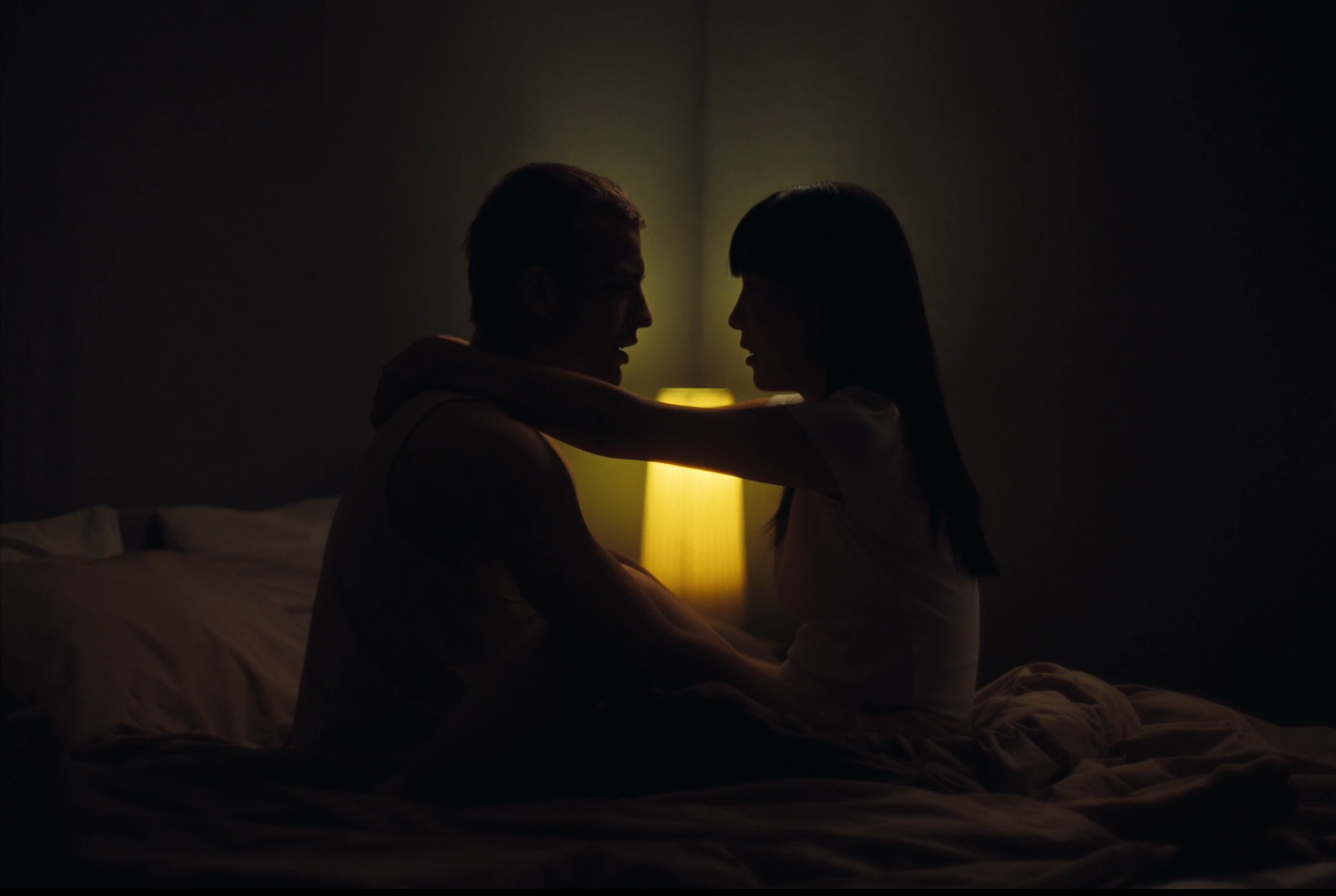 StillYinYang-Bed-2
